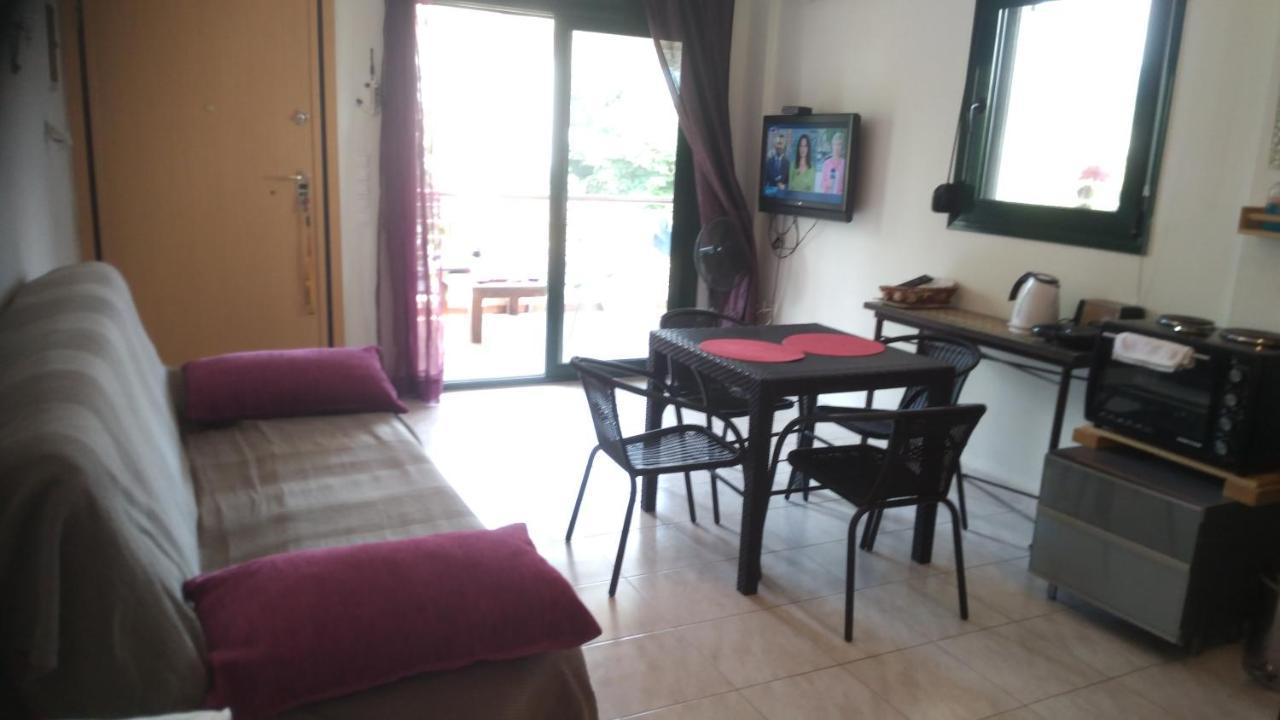 Garden Maisonnette 2-Bedrooms Sleeps 6 Adults 200M From Sandy Beach Asprovalta Exterior foto