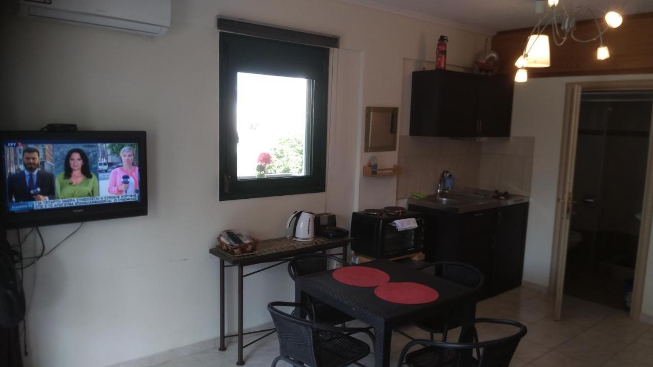 Garden Maisonnette 2-Bedrooms Sleeps 6 Adults 200M From Sandy Beach Asprovalta Exterior foto